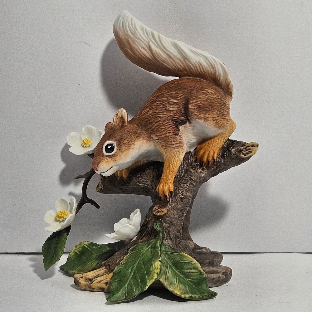 Lenox Red Squirrel Porcelain Figurine Woodland Animal Collection Boxed